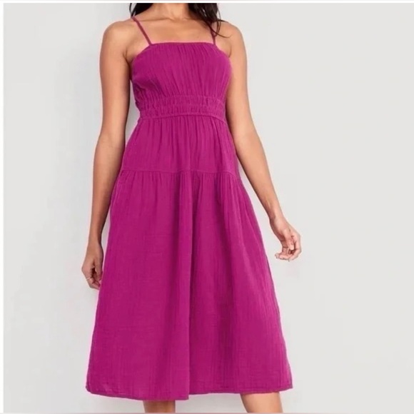 Waist-Defined Linen-Blend
Smocked Midi Cami Dress - Picture 7 of 7